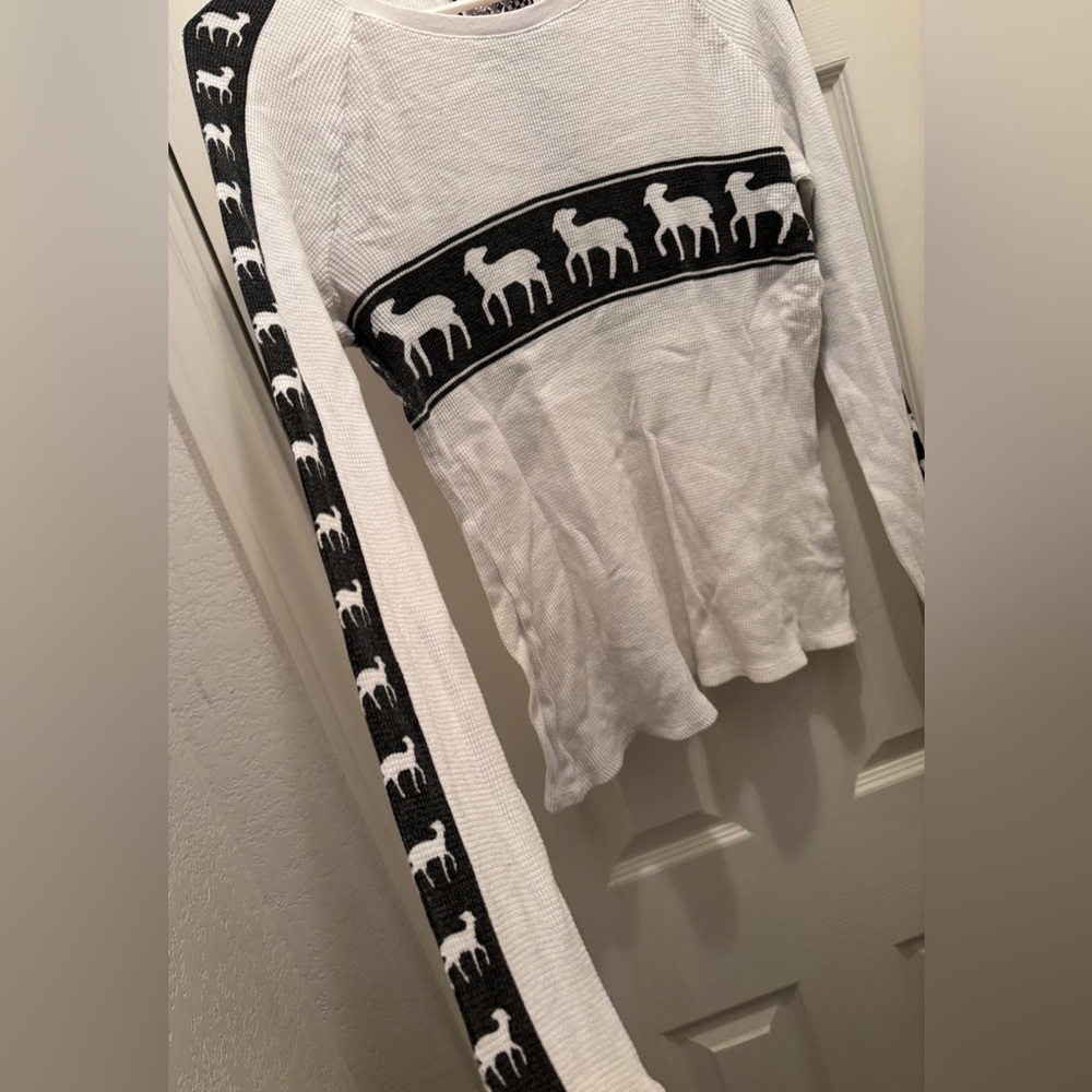 L.A.M.B. Brand Lightweight Waffle-Knit Long Sleeve Top